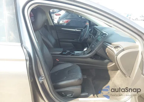 2014 Ford Fusion Hybrid Titanium из США, поврежденный, VIN 3FA6P0RU5ER306684